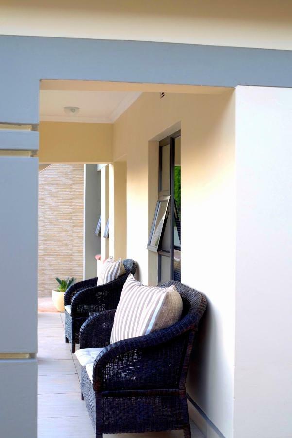 Green Haven Apartments Езулвіні Екстер'єр фото