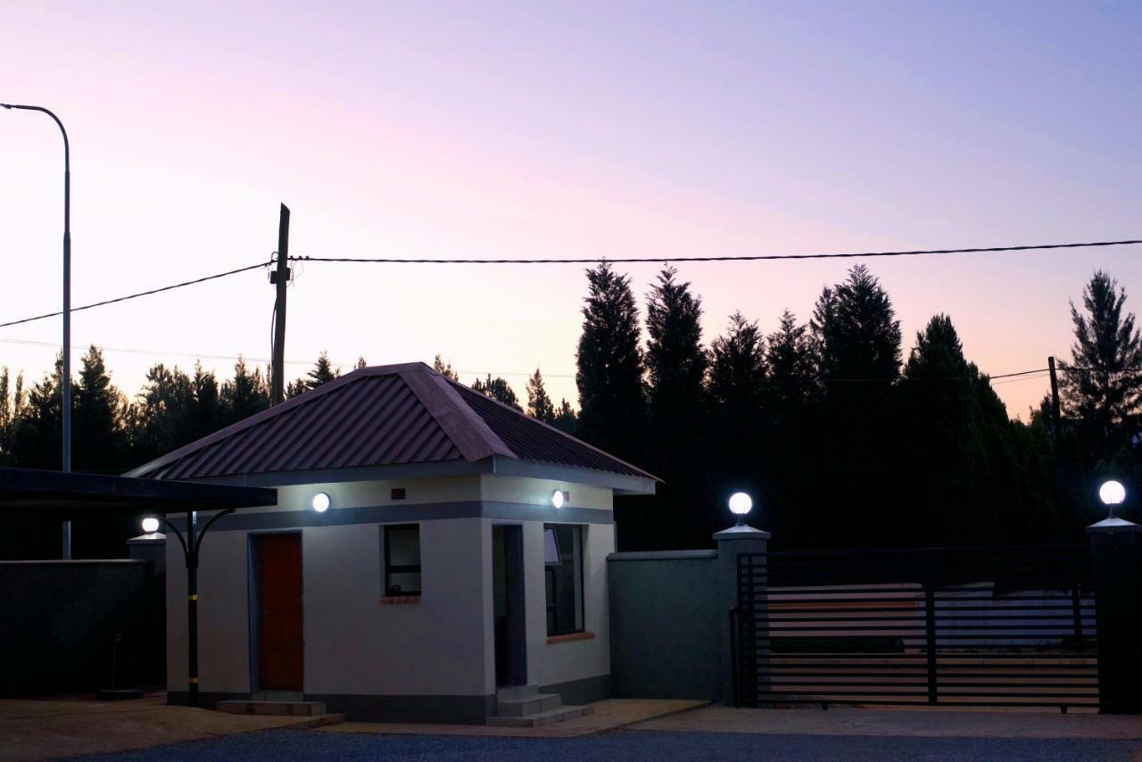 Green Haven Apartments Езулвіні Екстер'єр фото